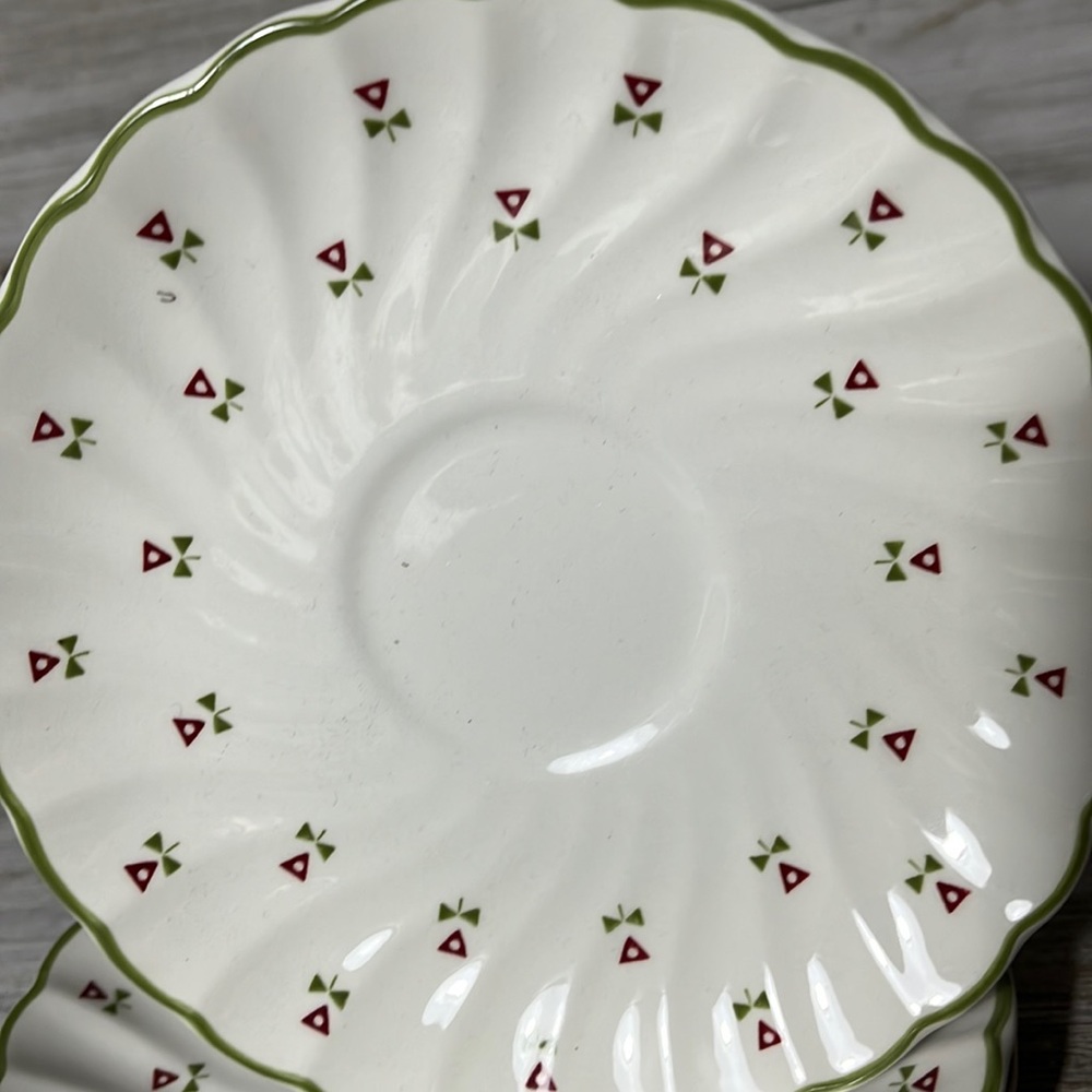 Johnson Brothers THISTLE 3 Saucers Laura Ashley - Excellent